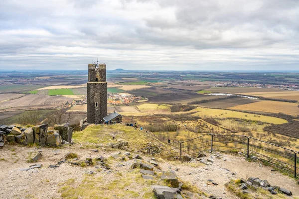 Svarta tornet i Hazmburk medeltida slott — Stockfoto