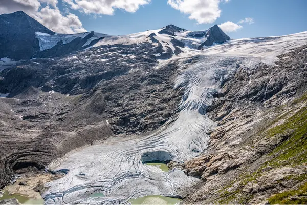 Ghiacciaio di montagna nelle Alpi austriache — Foto Stock