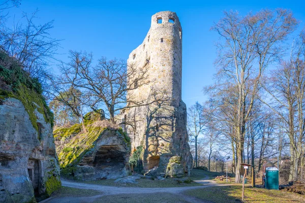 Ruínas medievais do Castelo de Valecov — Fotografia de Stock