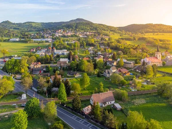 Jedlova Mountain Jiretin Pod Jedlovou Stad Tsjechië Luchtfoto Van Drone — Stockfoto