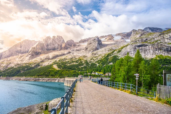 Dam Lago Fedaia Marmolada Mountain Glacier Dolomites Italy —  Fotos de Stock