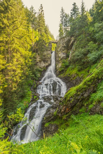 Водоспад Ріешах Долині Унтерталь Роромос Унтертал Шладмінґерських Альпах Австрія — стокове фото