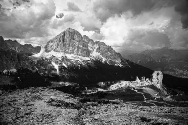 Tofana Rozes Cinque Torri Dolomites Italy Black White Image — Stok fotoğraf