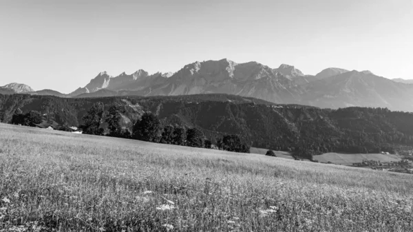 Gün Doğumunda Schladming Dachstein Dağları Nın Panoramik Görüntüsü Rocky Sırtı — Stok fotoğraf