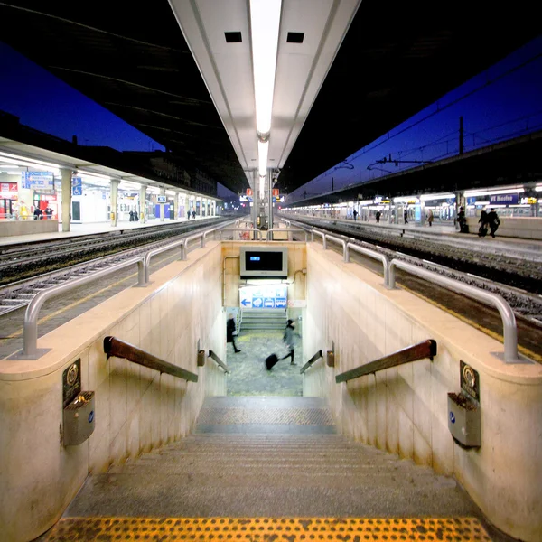 Reportage: railways's italian train and Stations. Venice (Mestre) Station — Stock Photo, Image