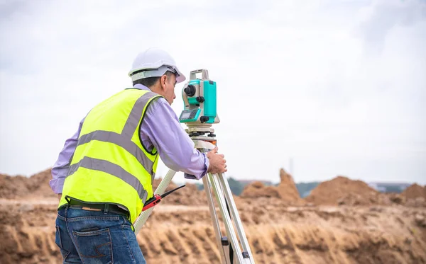 Construction Engineer Wear Safety Uniform Inspection Survey Workplace Tablet Excavation Stockbild