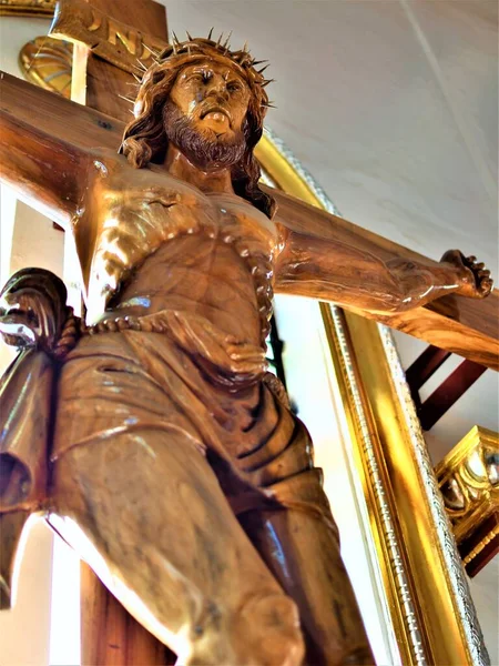 Ein Holzkreuz Holzkreuz Holzskulptur Von Jesus Christus Kreuz — Stockfoto