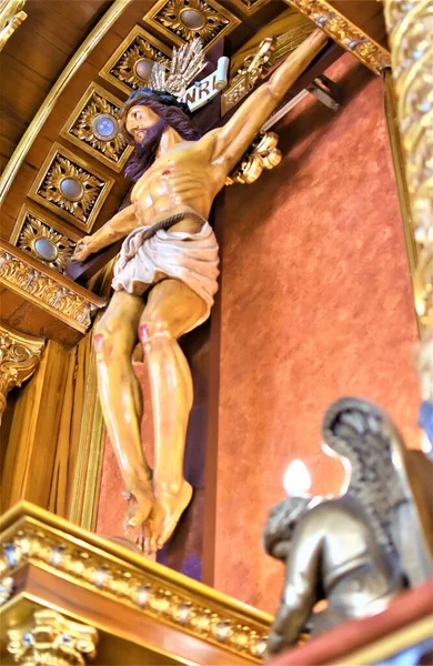 Jesus Christus Wird Ans Kreuz Genagelt Kruzifix Einer Katholischen Kirche — Stockfoto