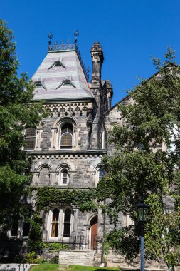toronto Üniversitesi