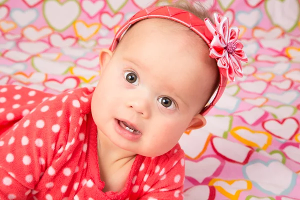 Menina do bebê com headband — Fotografia de Stock