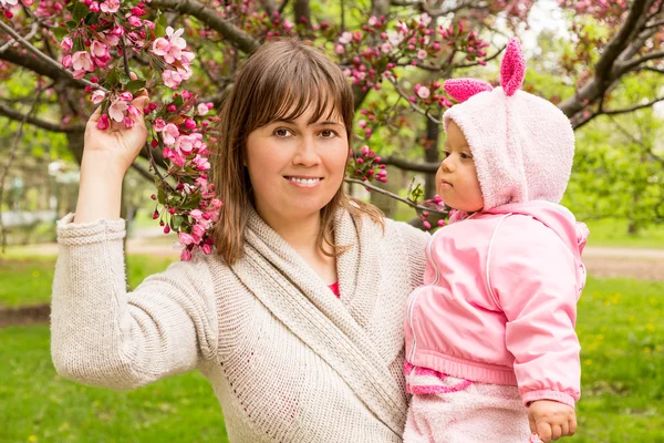 Mother and Daughter — Stock Photo, Image