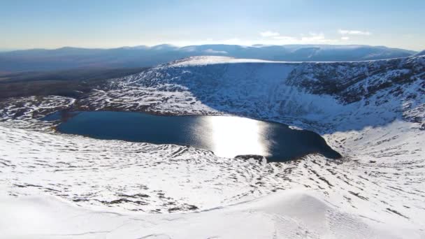 Akademicheskoye Lake in Khibiny Mountains in inverno. Russia — Video Stock