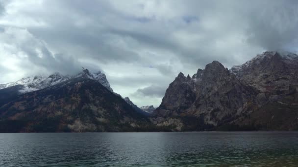 Τζένι Λέικ Όβερλουκ. Εθνικό Πάρκο Grand Teton — Αρχείο Βίντεο