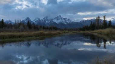 Teton Dağları. Schwabacher Landing. Grand Teton Ulusal Parkı