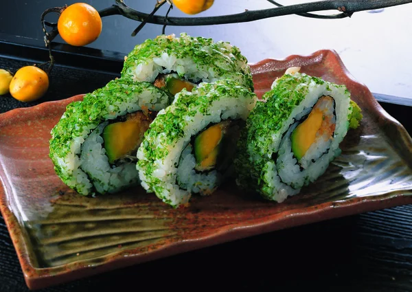 Sitron og japansk sushi – stockfoto