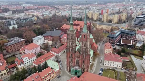 Városkép Wroclaw panoráma Lengyelországban, légi felvétel — Stock videók