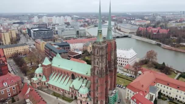Panorama Vratislavi v Polsku, letecký pohled — Stock video