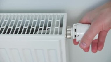 El ısısı radyatör düğmesi termostat.