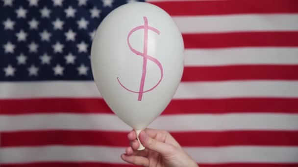 米国経済危機の概念、アメリカのインフレによるドルの下落 — ストック動画