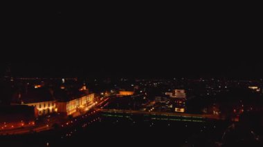 Gece Wroclaw şehri, hava manzarası