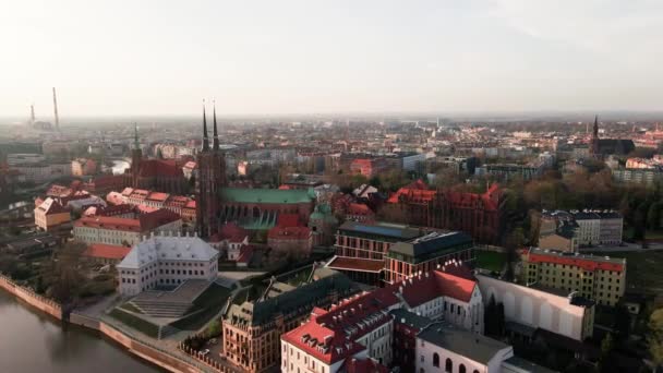 Wroclaw panorama, aerial view. Tumski island — 비디오