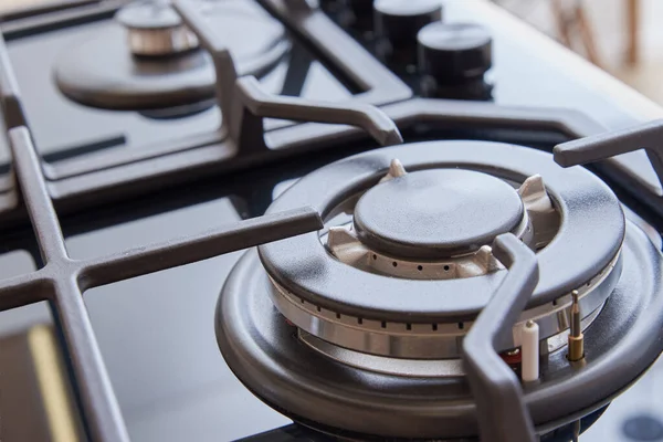 Estufa Cocina Nueva Con Placa Gas Cerca Aparato Cocina Moderno —  Fotos de Stock