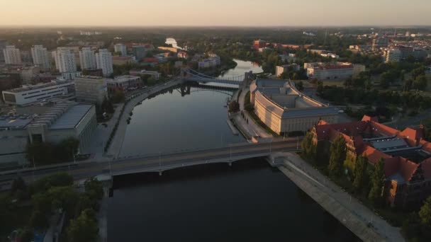 Aerial View Wroclaw City Panorama Grunwaldzki Bridge Poland Cityscape Wroclaw — стоковое видео