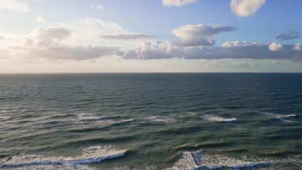 Top View Calm Sea Surface Waves Splashes Beautiful Ocean Landscape — Vídeo de Stock