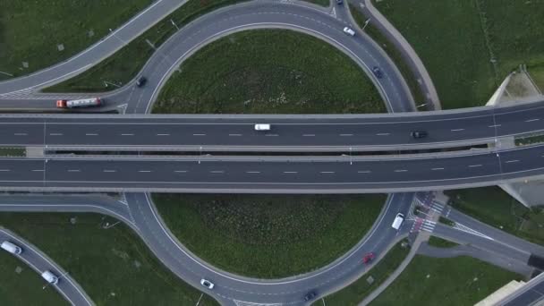 Top View Cars Driving Intersection City Transportation Roundabout Infrastructure Highway — Vídeo de Stock
