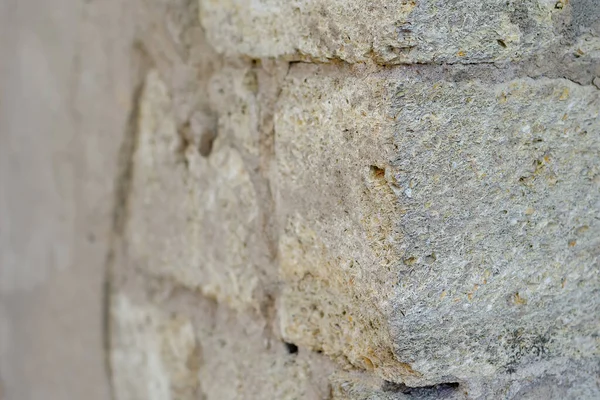 Eski Bir Taş Duvar Çökmüş Alçıyla Yıpranmış Bir Duvar Kabuk — Stok fotoğraf