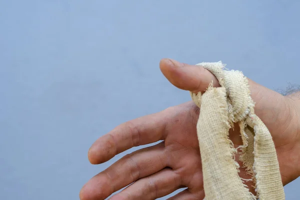 Απεστίαση Θολούρα Θόρυβος Εφέ Σιτηρών Χέρι Του Ανθρώπου Μια Στενή — Φωτογραφία Αρχείου