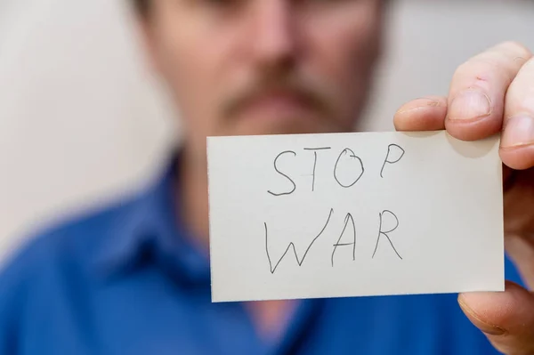 Σταματήστε Τον Πόλεμο Γραφή Είναι Γραμμένη Γκρι Γράμματα Στο Χαρτί — Φωτογραφία Αρχείου
