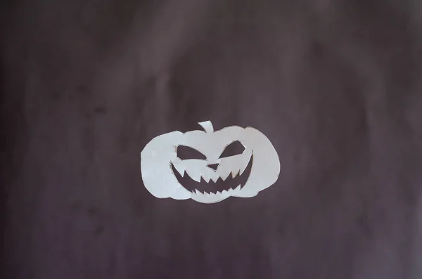 White Paper Halloween Pumpkin Gray Wall Halloween Paraphernalia Cut Scissors — Stockfoto