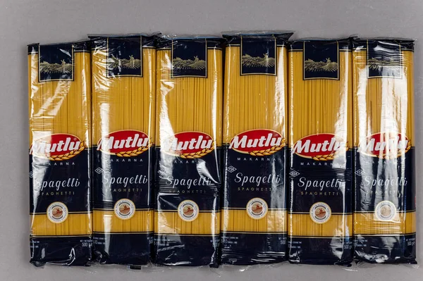 Six Packs Spaghetti Gray Products Largest Turkish Brand Mutlu Makarna —  Fotos de Stock