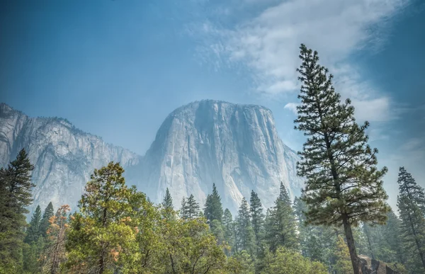 Yosemite βουνό — Φωτογραφία Αρχείου