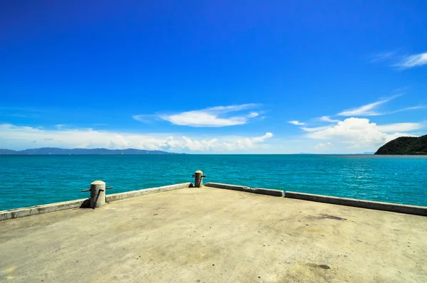 パンガン島の桟橋タイ — ストック写真