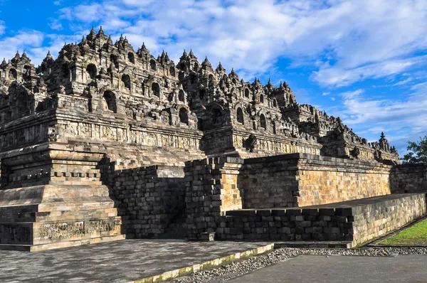 Borobudur komplexu v yogjakarta v Javě — Stock fotografie