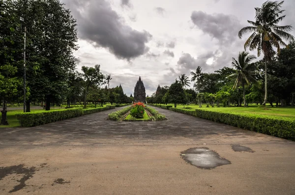 Java でジョグで複雑なヒンズー教の寺院 prombanan — ストック写真