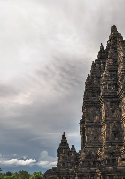 Volkan hindu Tapınağı prombanan kompleksi yogjakarta Java içinde — Stok fotoğraf
