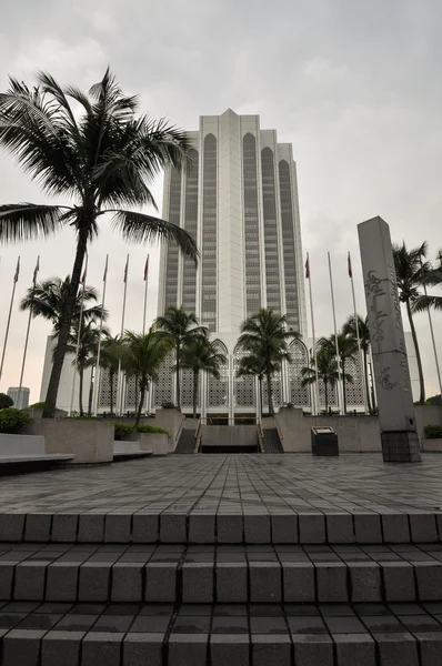 White building in Malaysia, Kuala Lumpur — Stock Photo, Image