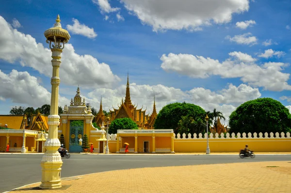 Medborgaremuseum i phnom penh - Kambodja — Stockfoto