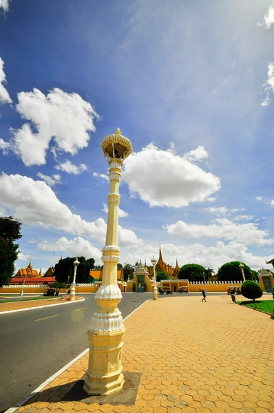 Национальный музей Пномпеня - Камбоджа — стоковое фото