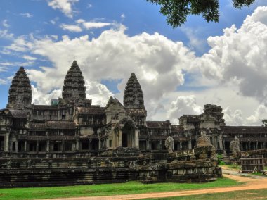 Khmer kompleksi içinde siem reap, bayon Tapınağı ve angkor wat Kamboçya