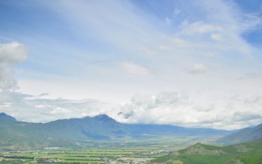 Lijiang Çin eski şehir sokakları ve binaları