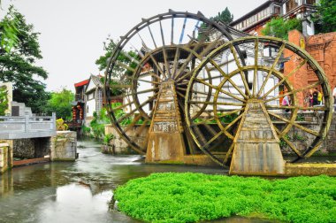 Lijiang Çin eski şehir sokakları ve binaları
