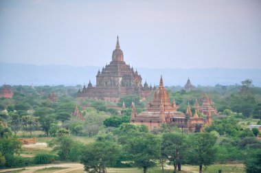 Gün batımından sonra Bagan 'daki antik tapınak, Myanmar