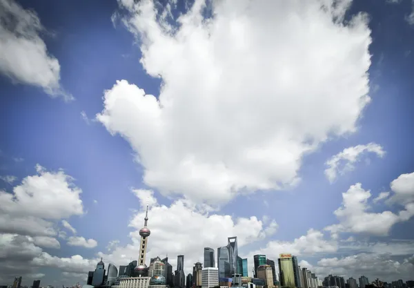 Shanghai, China - August 6, 2011: panoramic view of shanghai — Stock Photo, Image