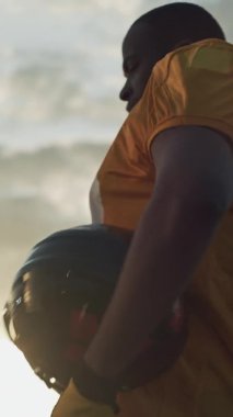 Dikey Ekran Amerikan Futbolcusu