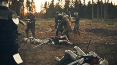 Savaşçıların Efsanevi Kılıç Savaşı