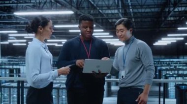 Veri Merkezi Uzmanı Ekibi